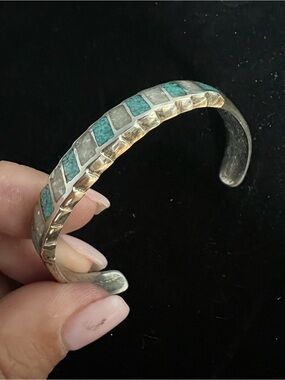 925 Sterling silver vintage turquoise and Opal cuff bracelet